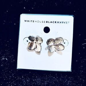 WHBM NWT Earrings Silver Toned Flower Studs